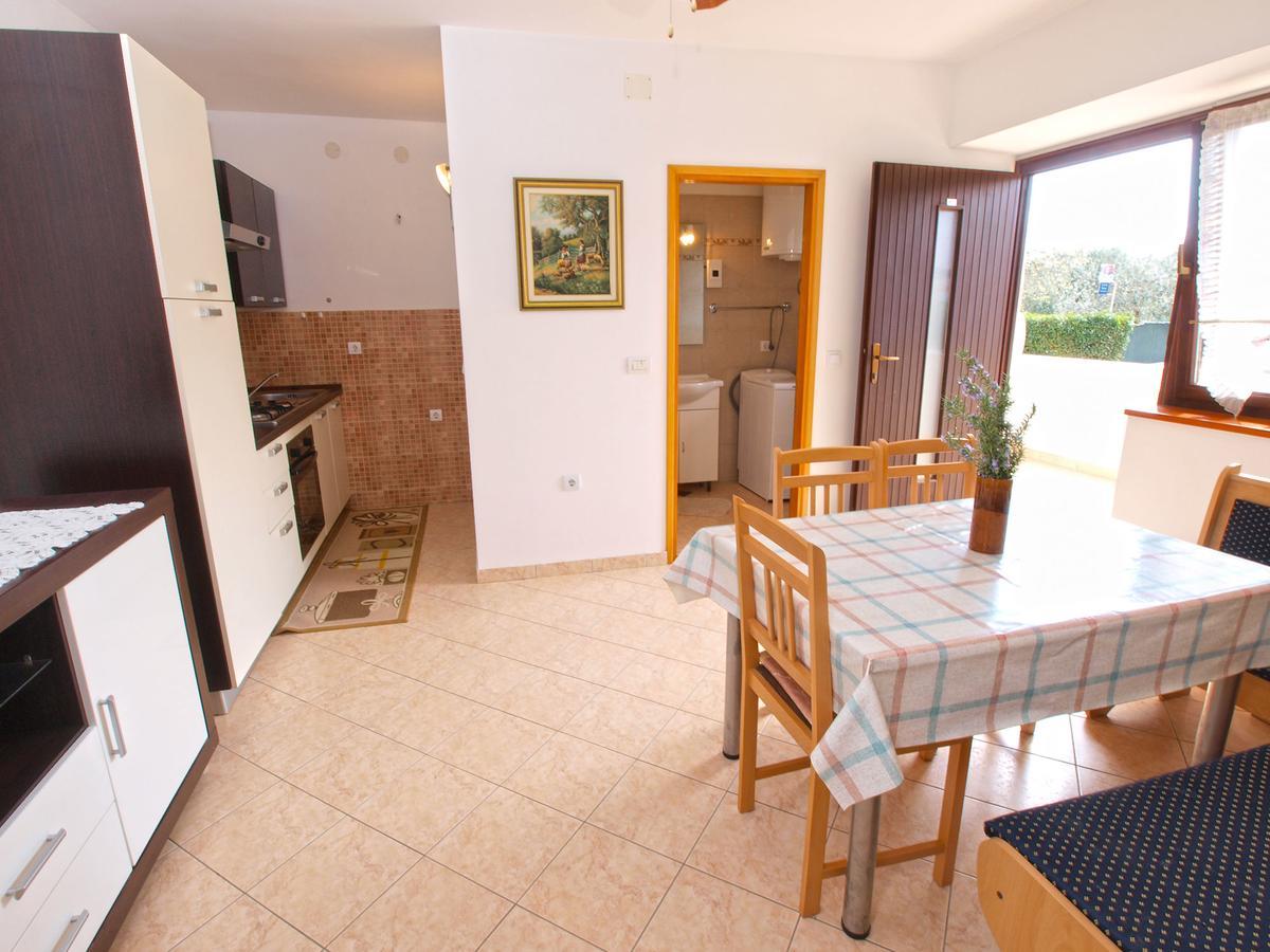 Apartments Ivan 1031 Fažana エクステリア 写真
